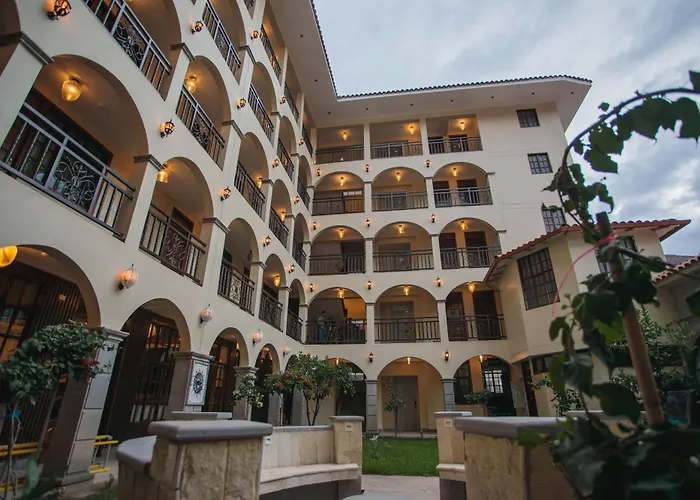 Valle Del Sol Hotel